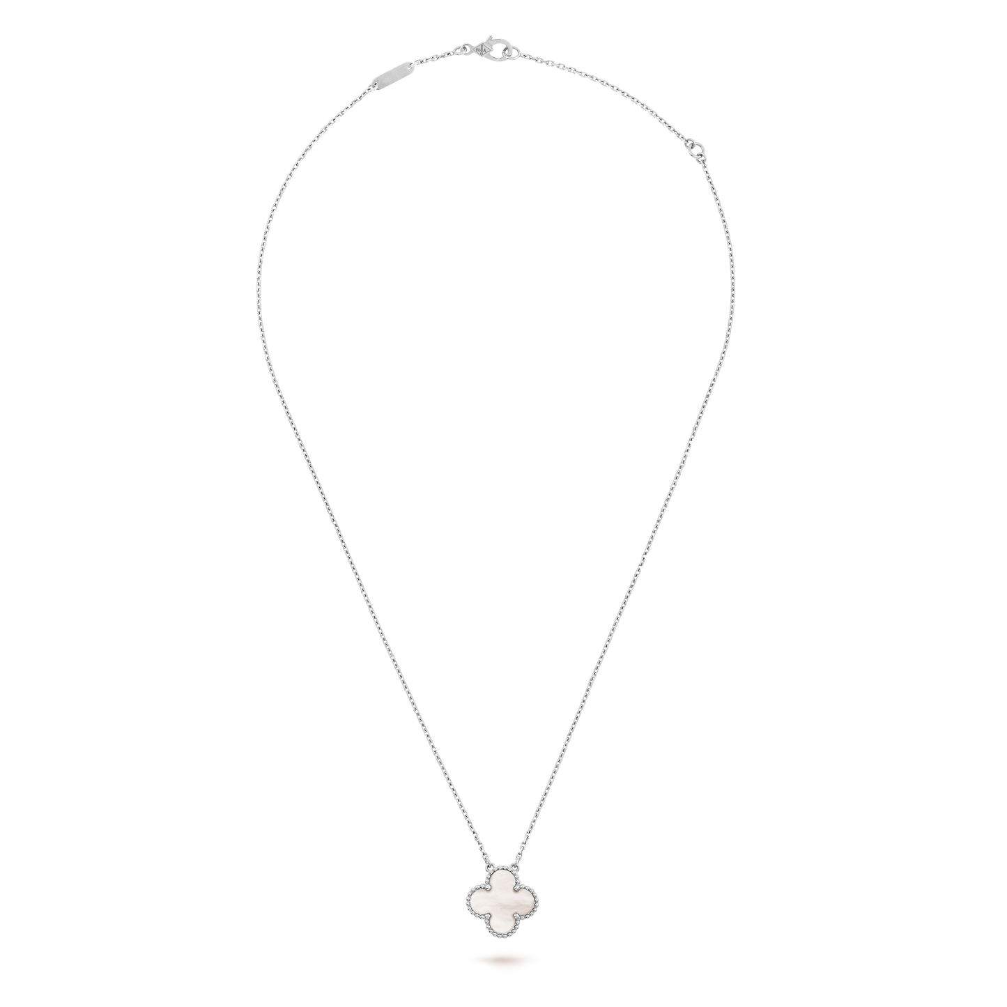 VINATGE ALHAMBRA PENDANT NECKLACE WHITE MOTHER OF PEARL