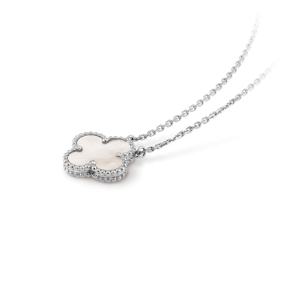 VINATGE ALHAMBRA PENDANT NECKLACE WHITE MOTHER OF PEARL