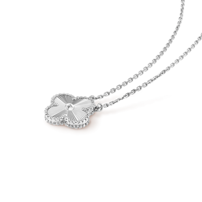 VINTAGE ALHAMBRA WHITE GOLD PENDANT NECKLACE