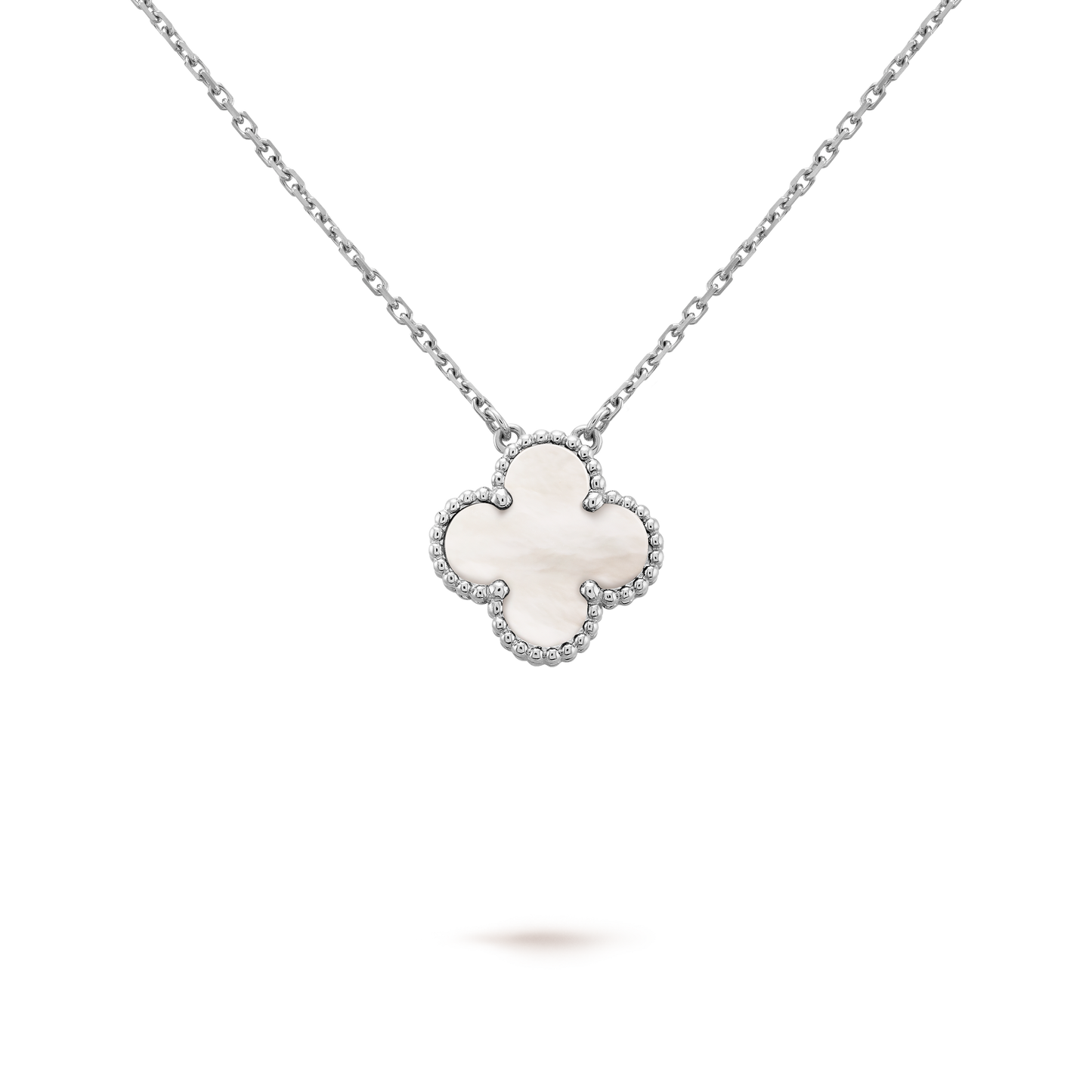 VINATGE ALHAMBRA PENDANT NECKLACE WHITE MOTHER OF PEARL